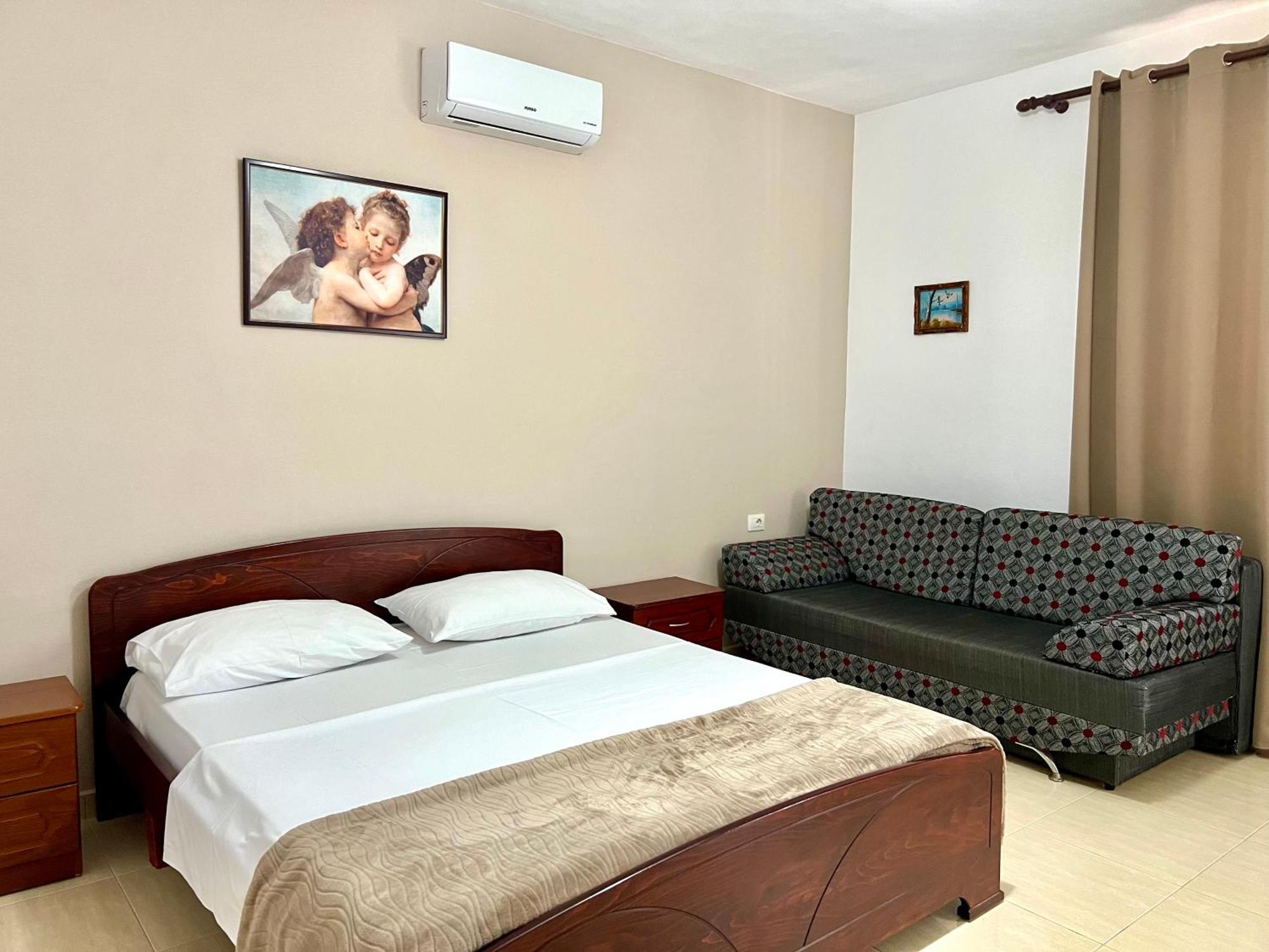 Tomi Apartments Sarande Exterior photo